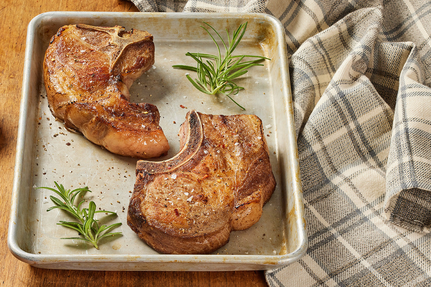 Lemon Rosemary Garlic Pork Chops